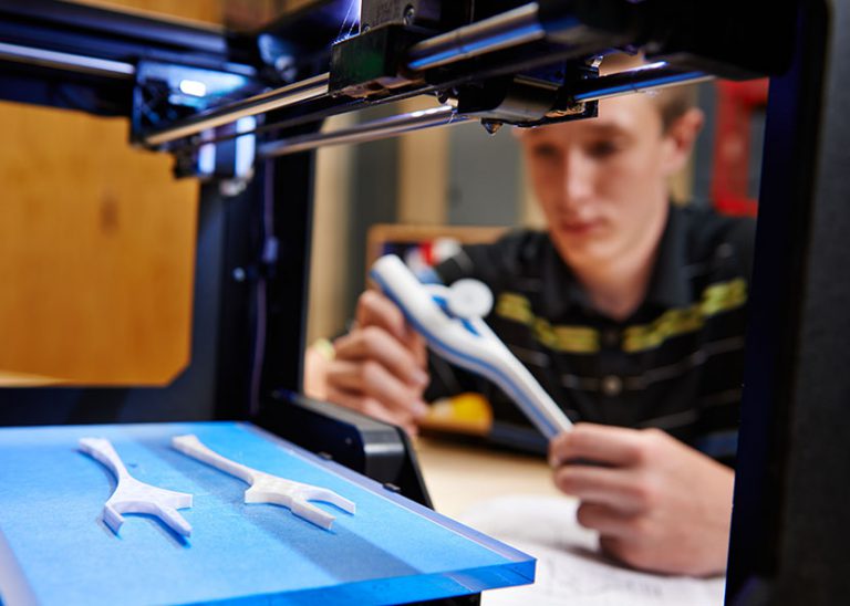 Admissions photography - Makerbot 3d printing